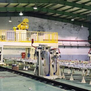 인도네시아 기차 BODY SHOP LINE 전장공사 완료